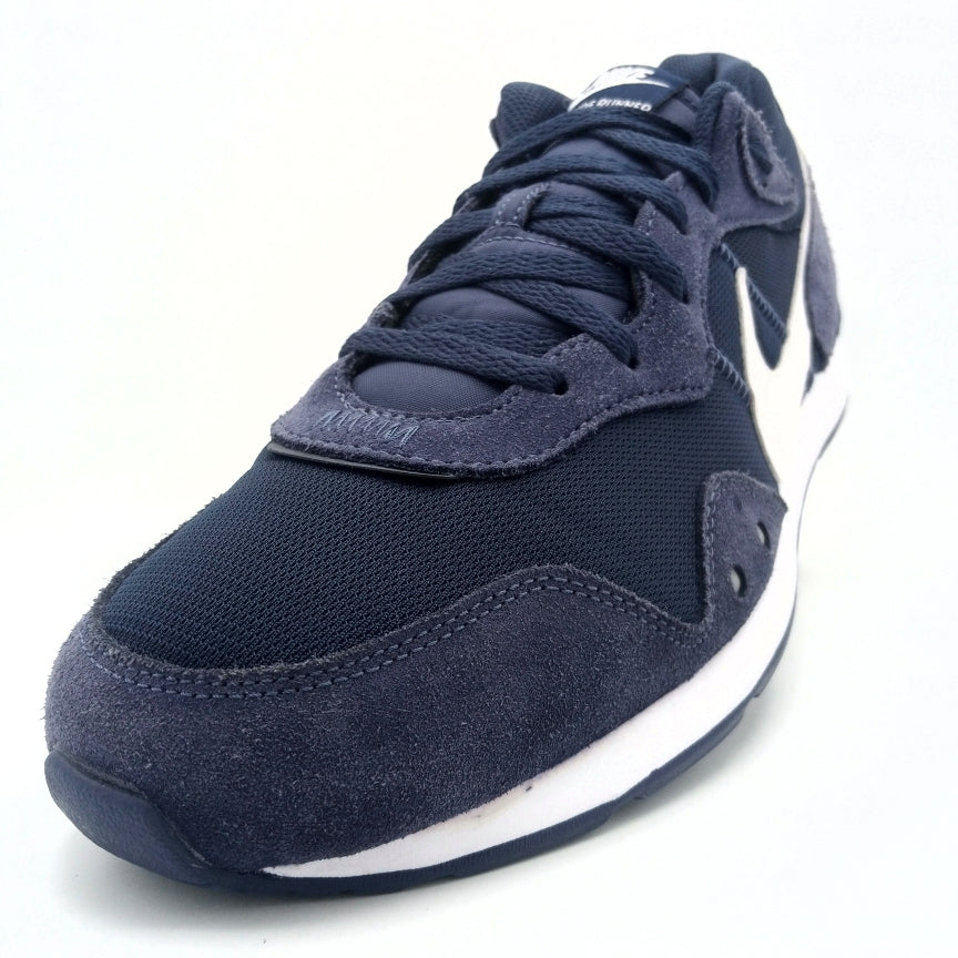 Nike Venture Runner