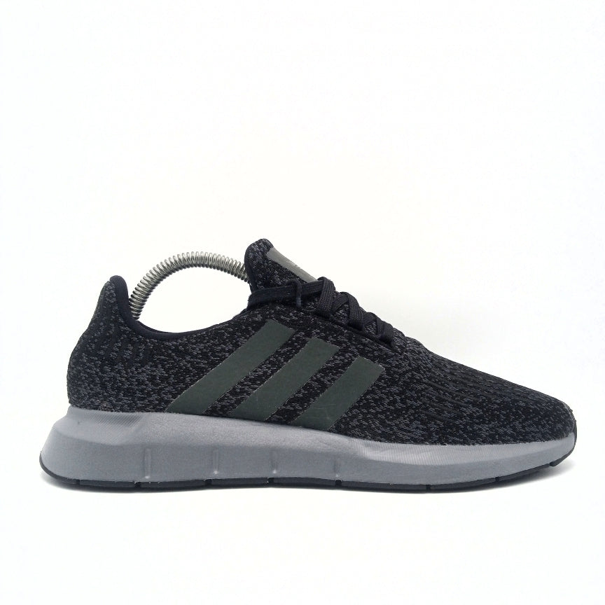 adidas Swift Run