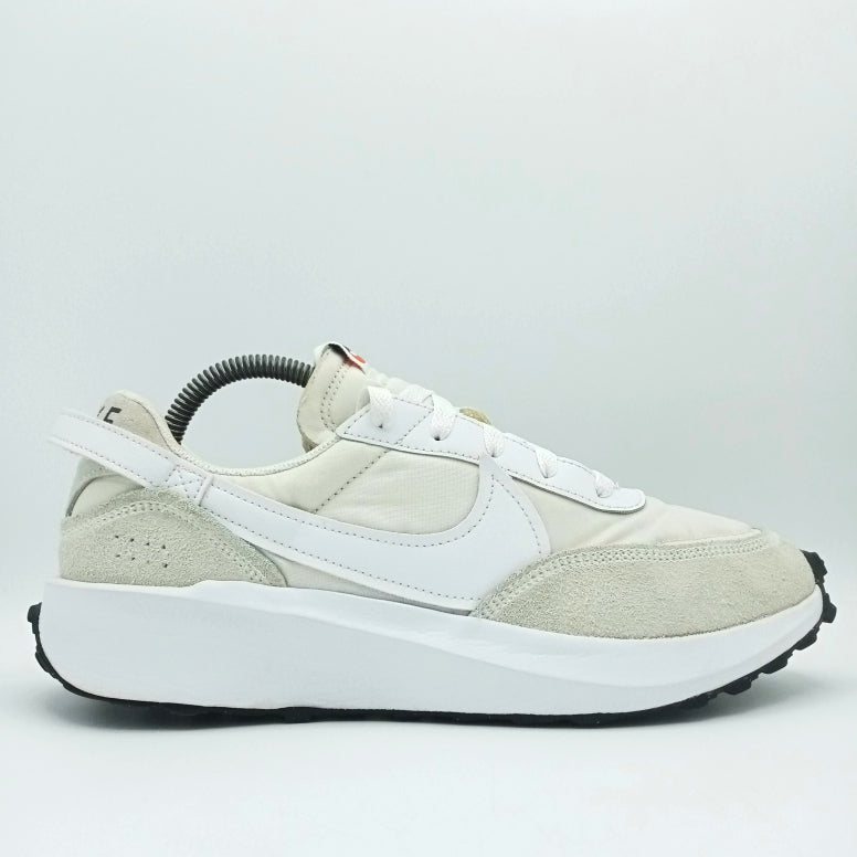 Nike Waffle Debut