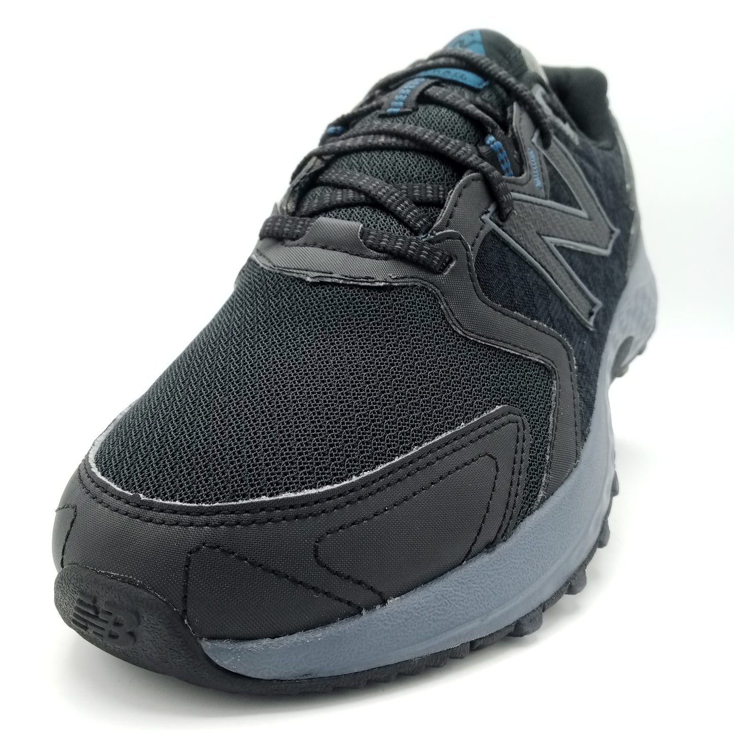 New Balance 410 v7