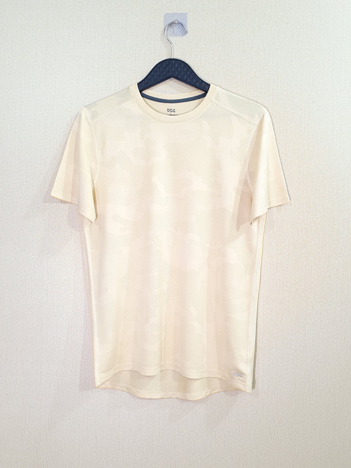DSG Activewear textured camouflage