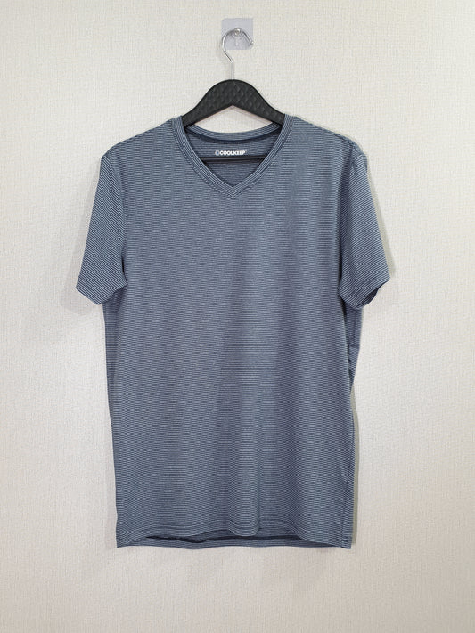 Coolkeep v-neck striped