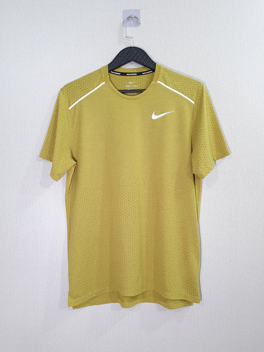 Nike AeroSwift Dri-Fit