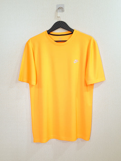 Nike Sportswear Club