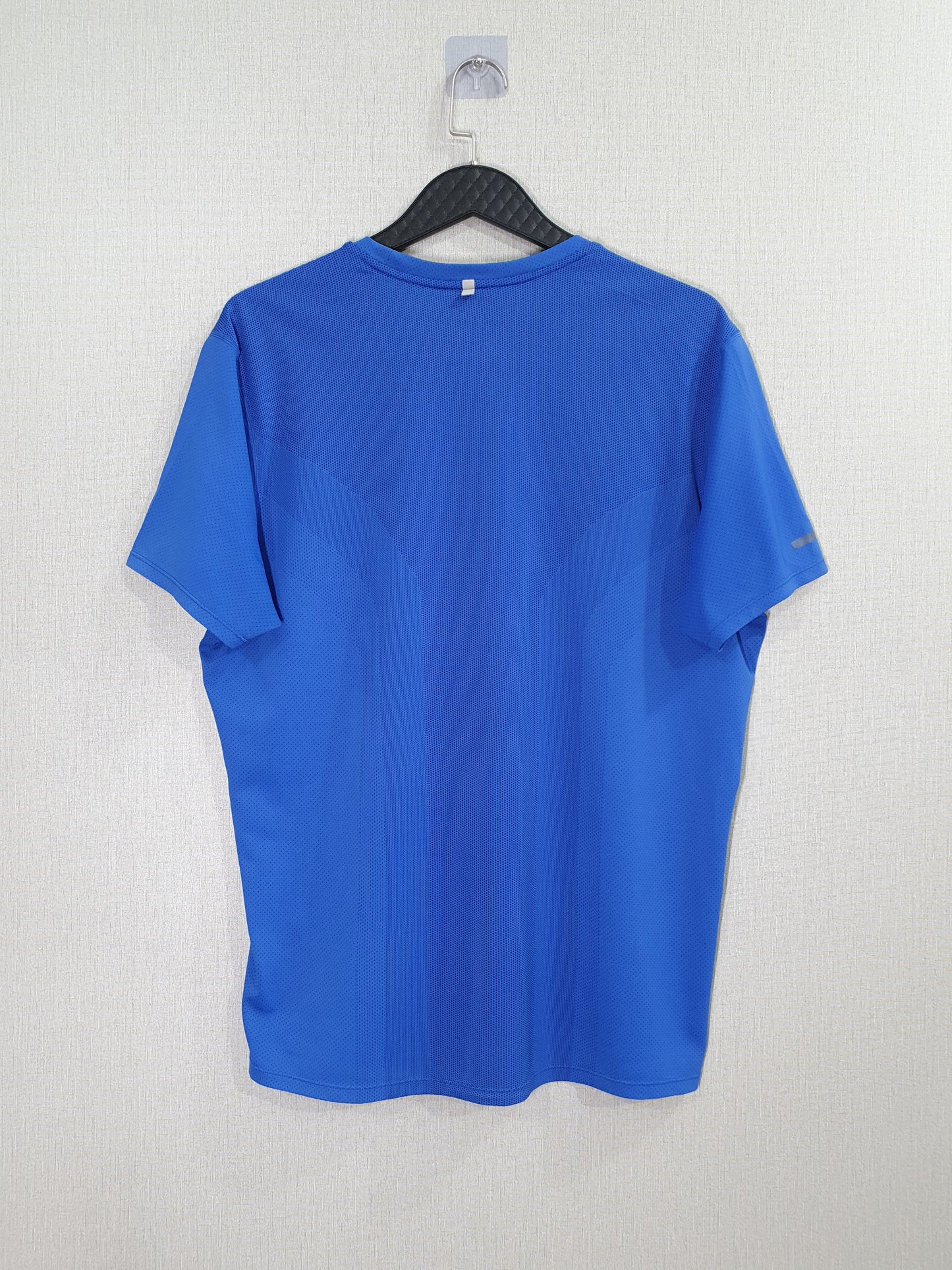 Nike Dri-FIT Contour Top