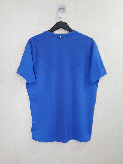 Nike Dri-FIT Contour Top