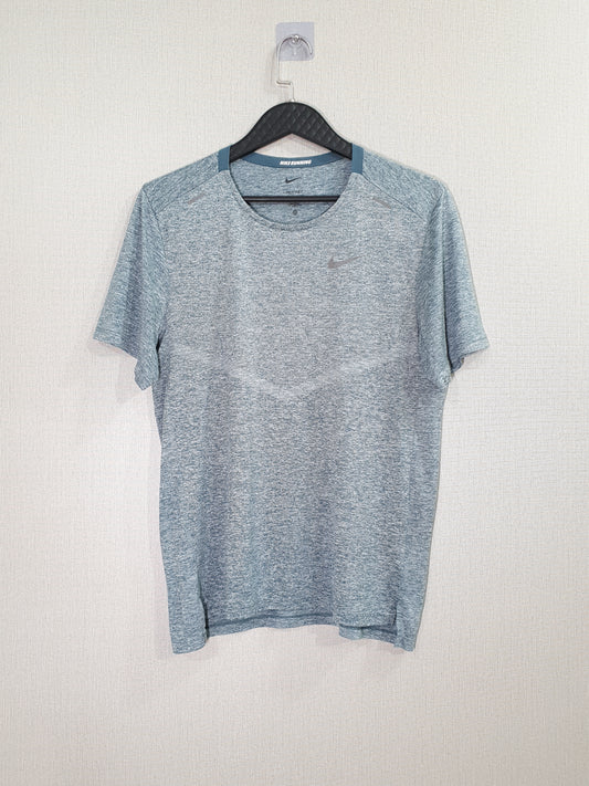 Nike Dri-FIT Rise 365 running top
