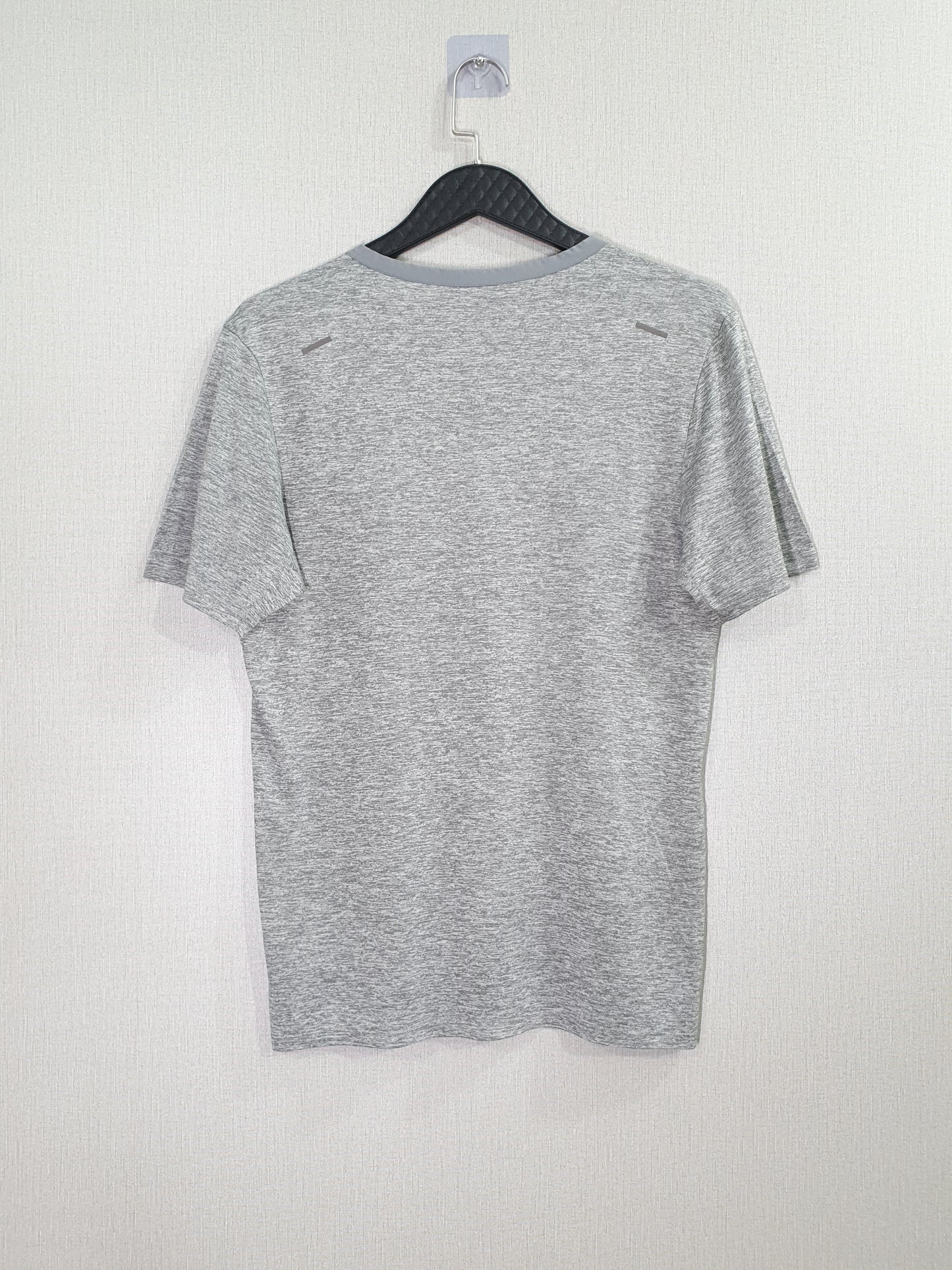 Nike Dri-FIT Rise 365 running top