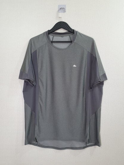 Quechua MH500 short-sleeved hiking