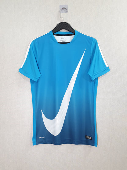 Nike Dri-FIT training