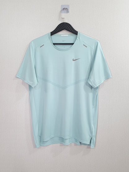 Nike Rise 365