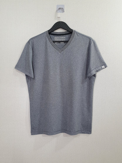 Henus Edwin V-neck