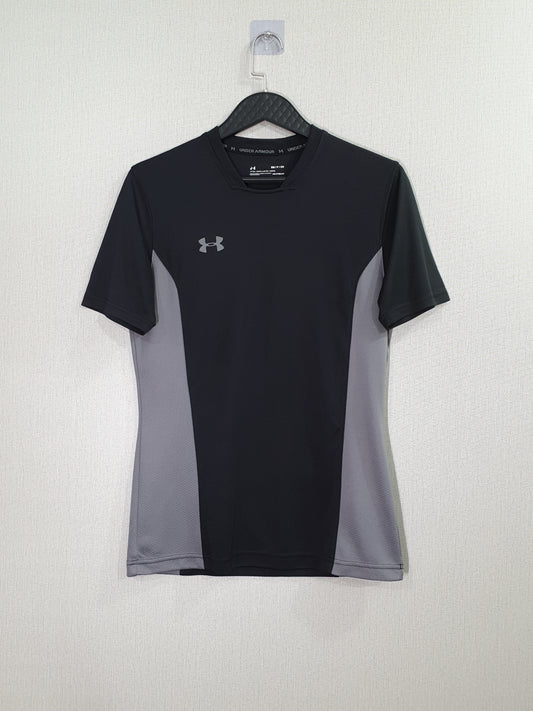 Under Armour Challenger II training