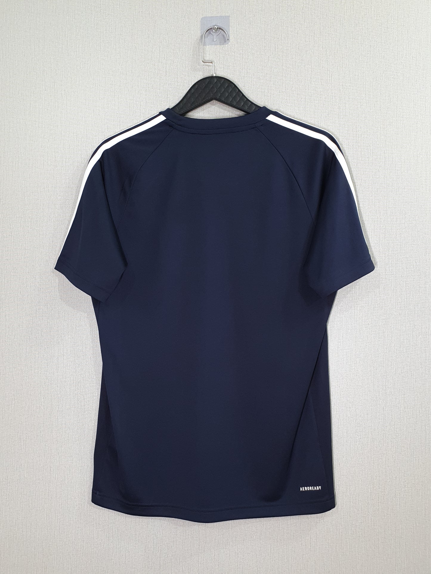adidas AEROREADY Sereno