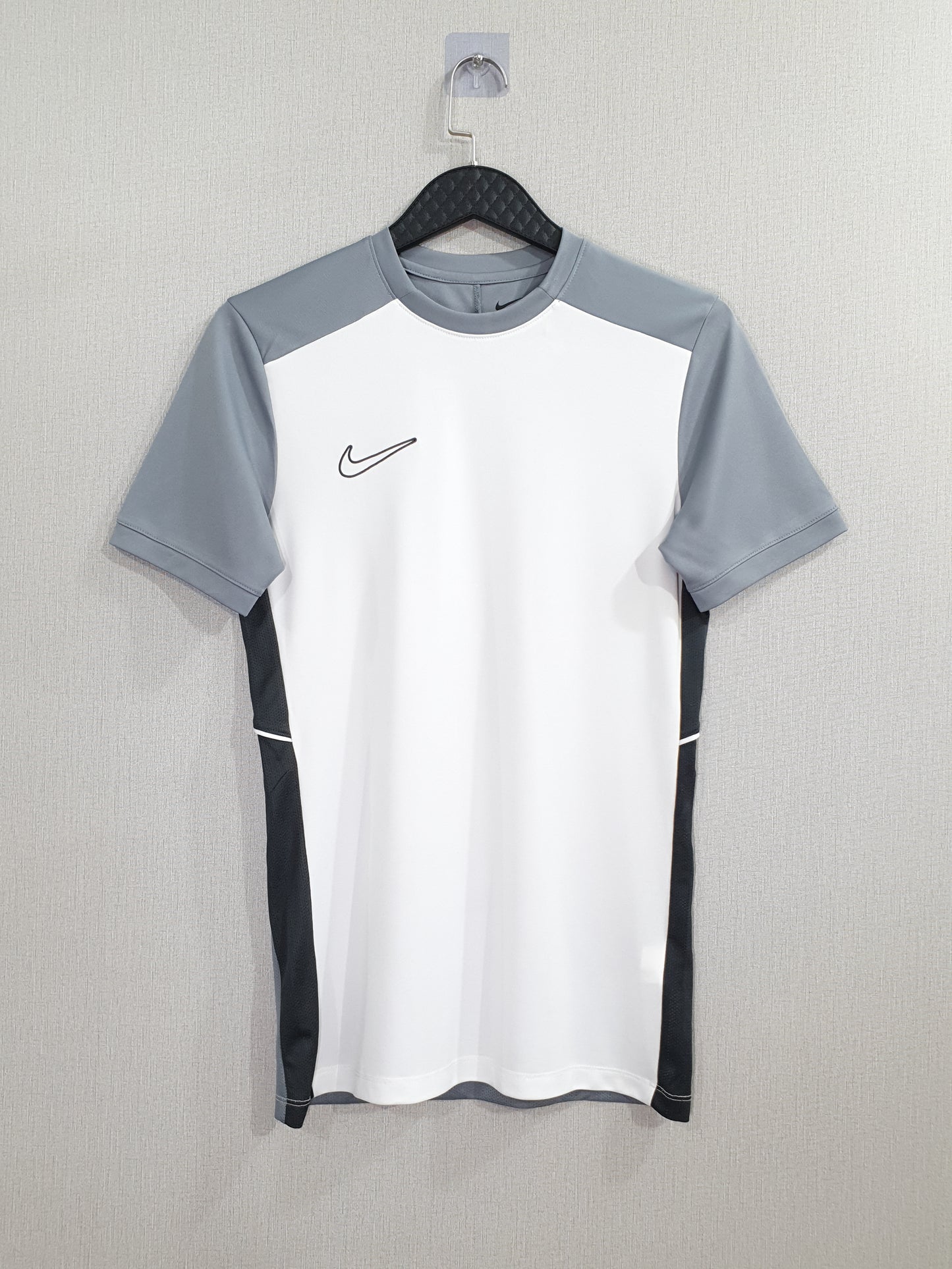 Nike Academy Dri-FIT Football