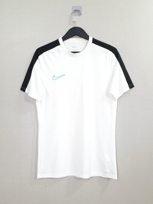 Nike Academy Dri-FIT