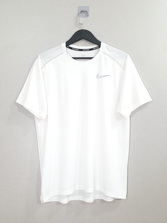 Nike Dri-FIT UV Miler Running