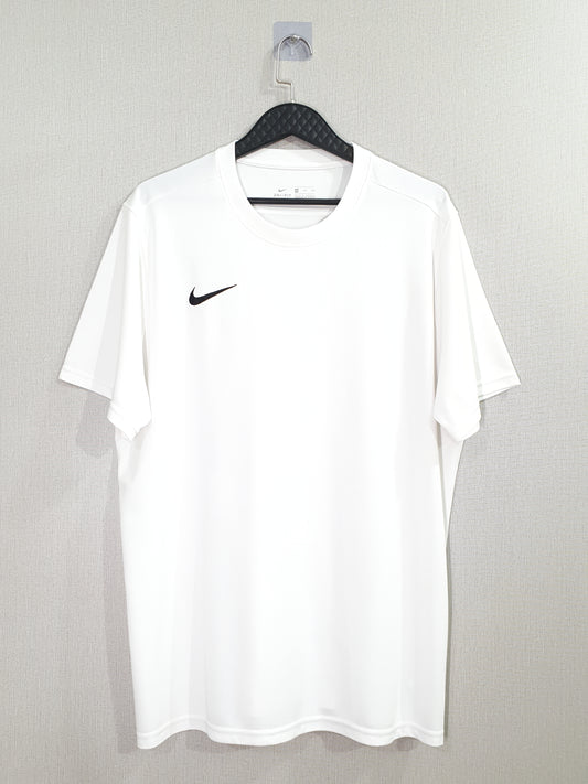 Nike Dri-FIT Park 7