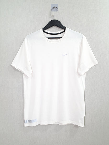 Nike Run Division Rise 365