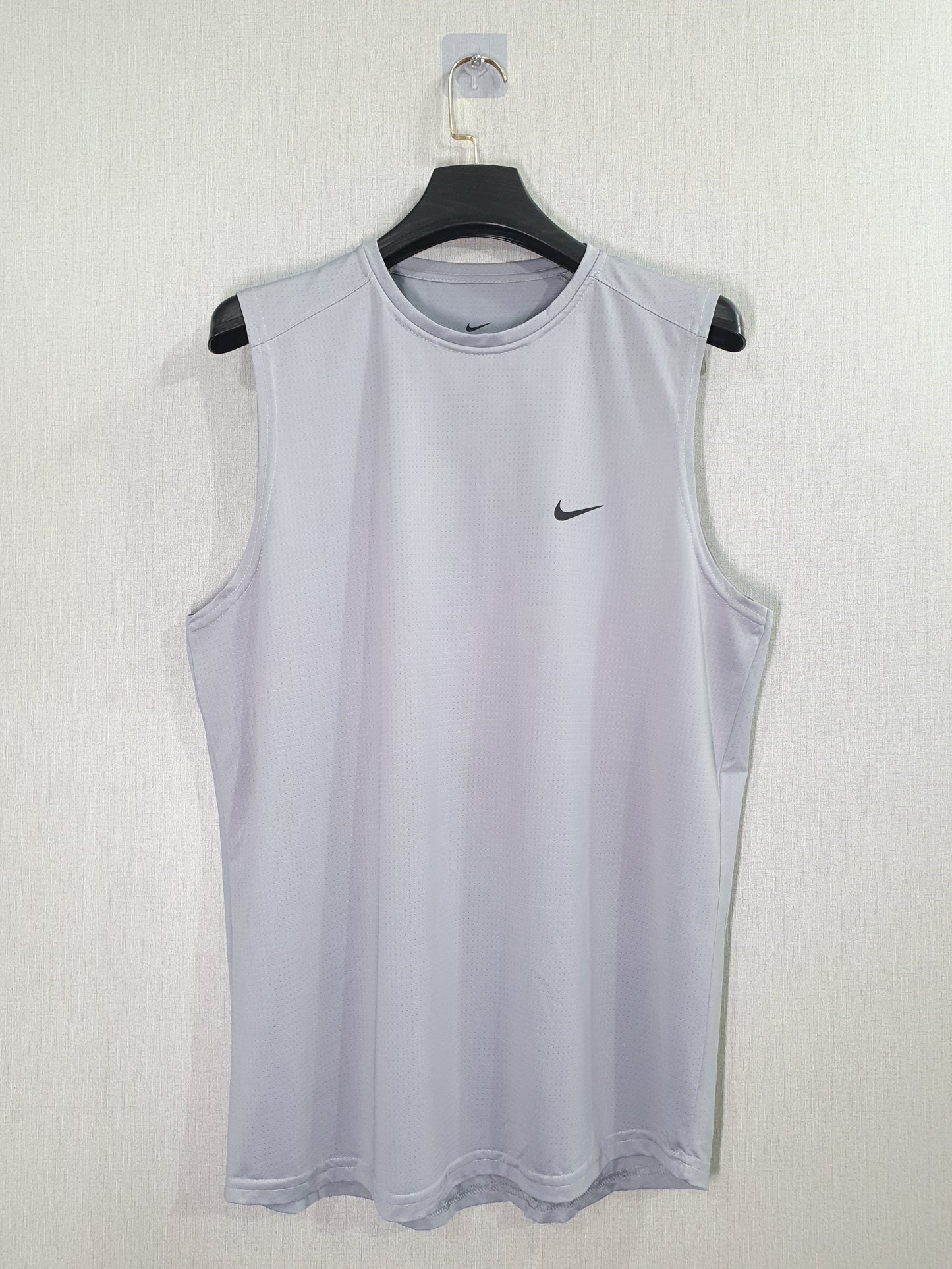 Nike Pro Dri-FIT sleeveless training top