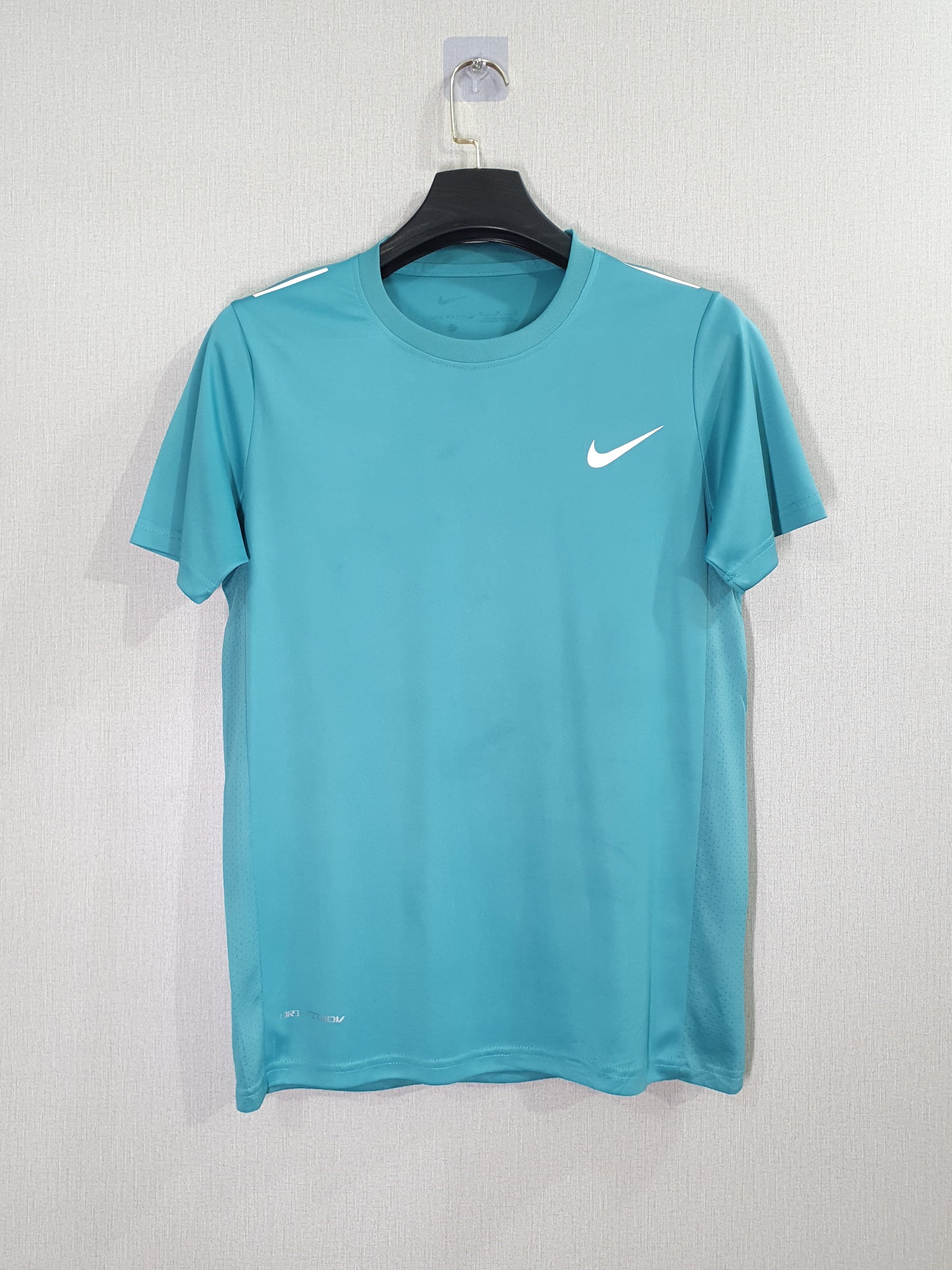 Nike Miler UV Slim Fit