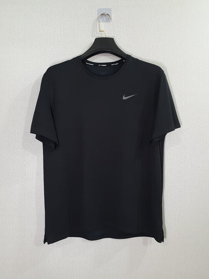 Nike Dri-FIT UV Miler