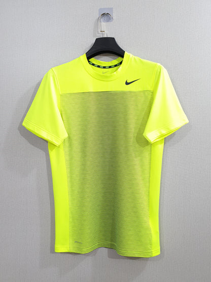 NIKE DRY-FIT Performance Sweat-Wicking