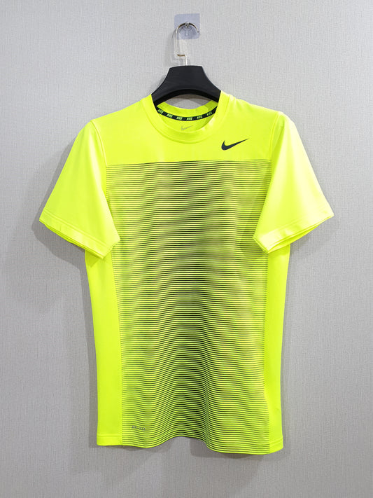 NIKE DRY-FIT Performance Sweat-Wicking