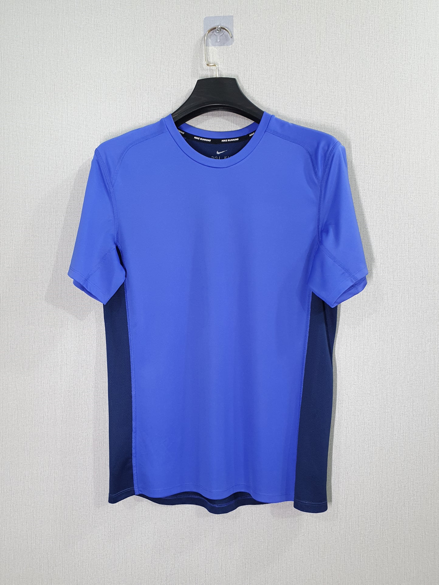 Nike Dry Miler