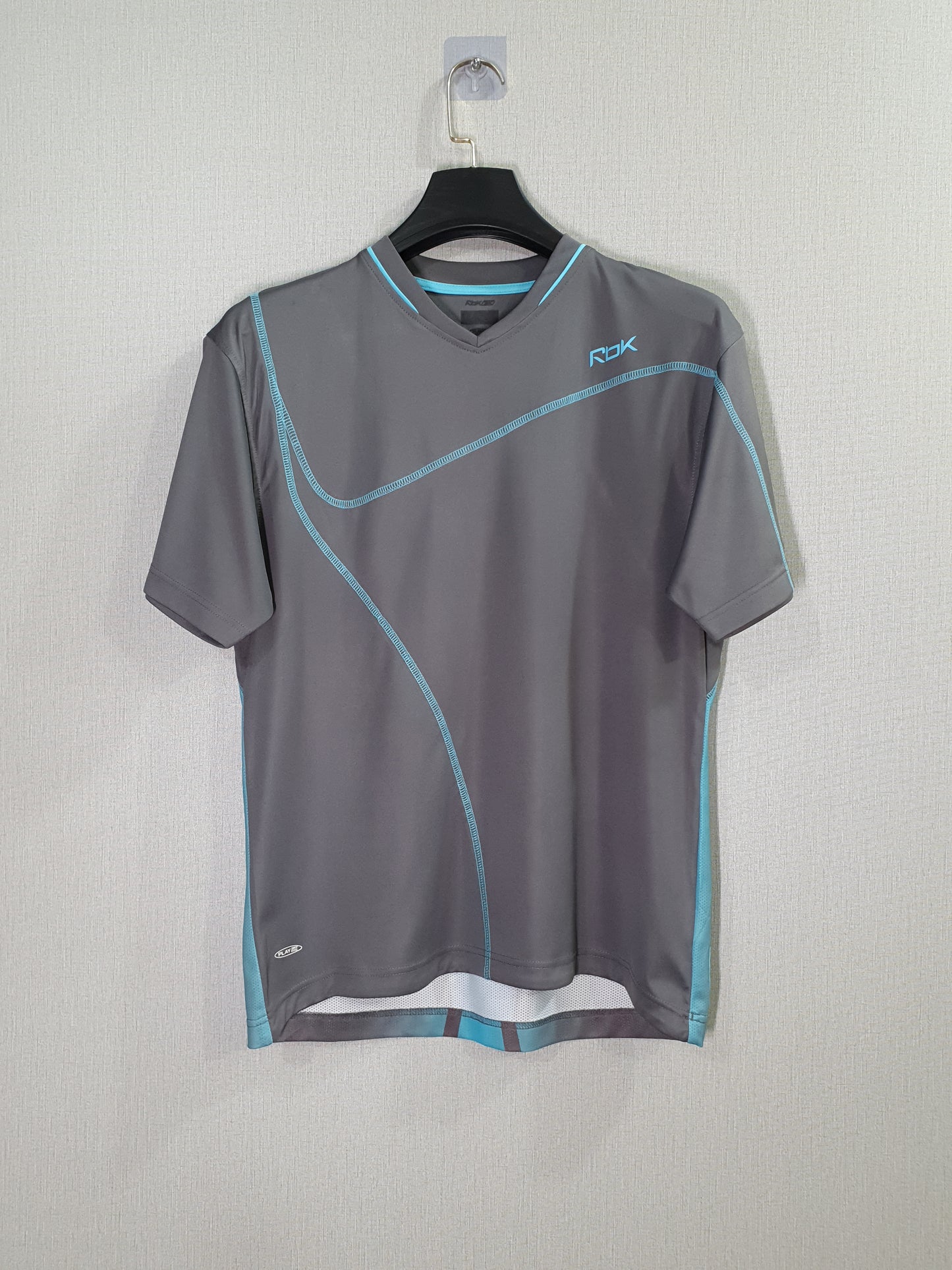 Reebok Play Dry athletic