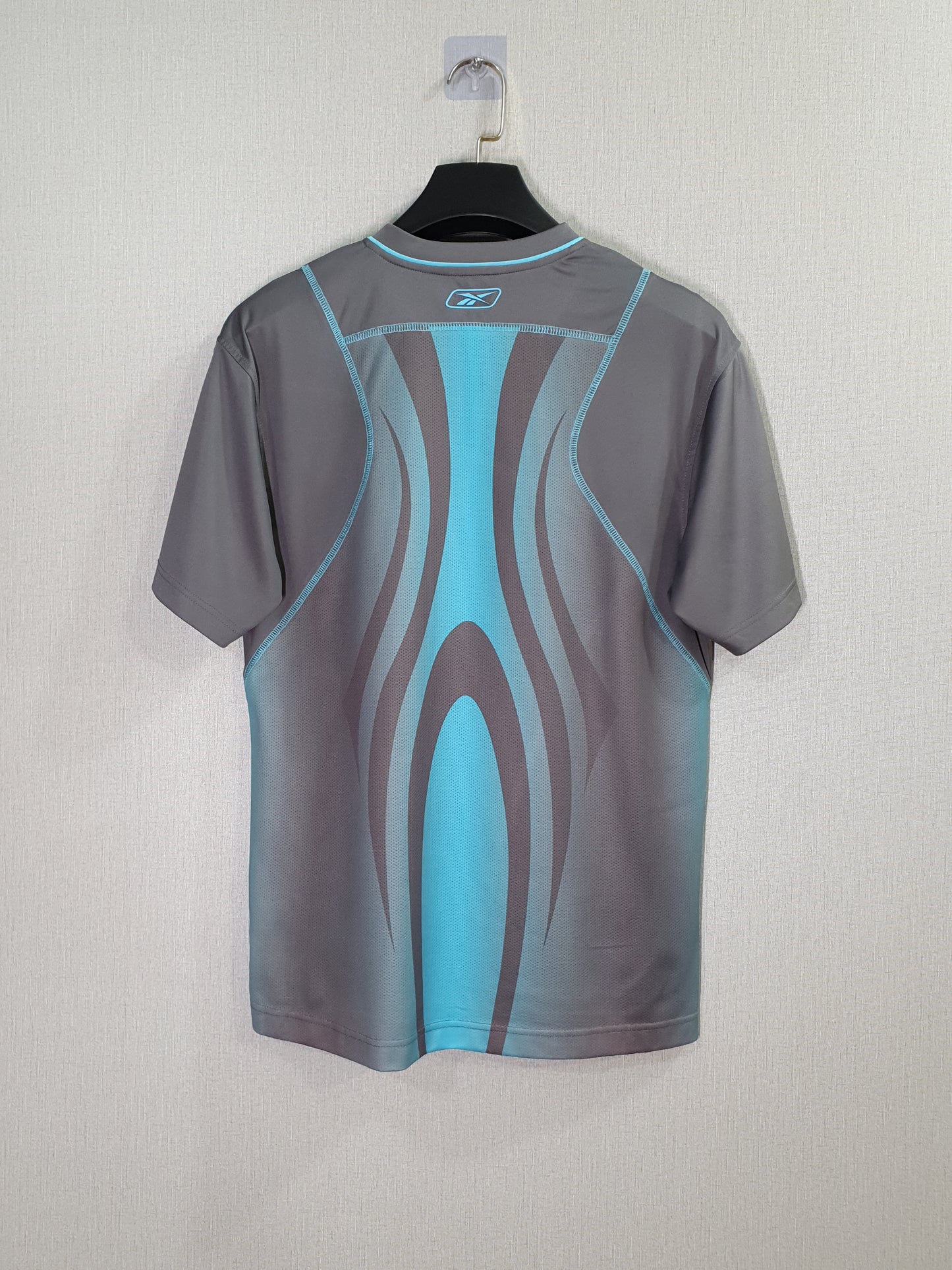 Reebok Play Dry athletic