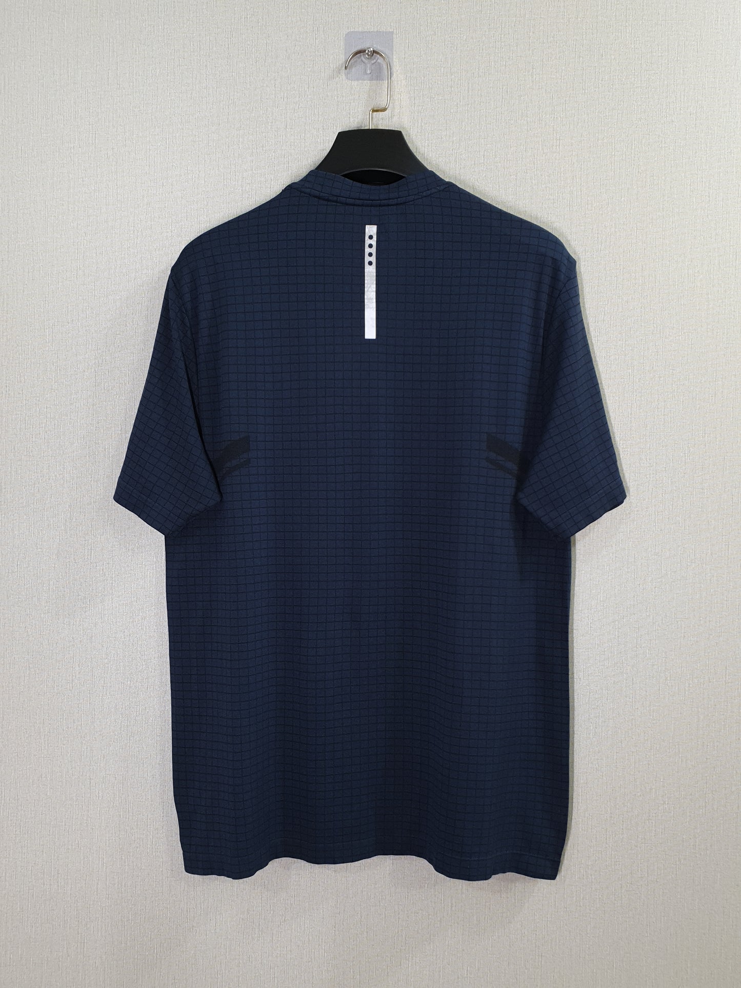 Souluxe indigo textured grid