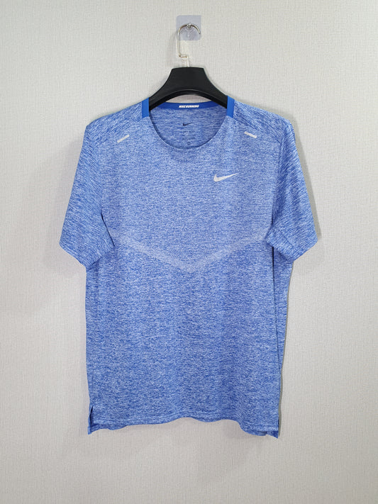 Nike Rise 365