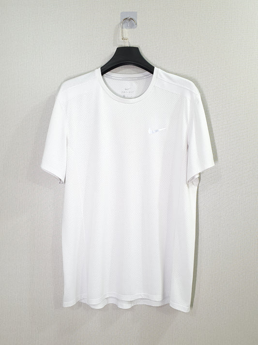Nike Breathe Miler