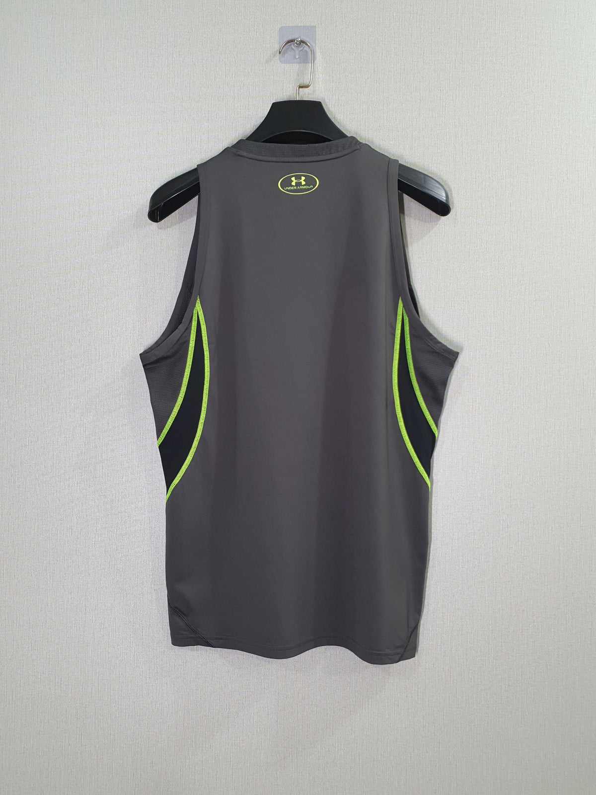Under Armour athletic tank top Fitted