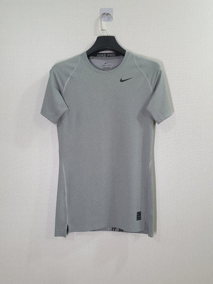 Nike Pro Cool Compression Muscle fit