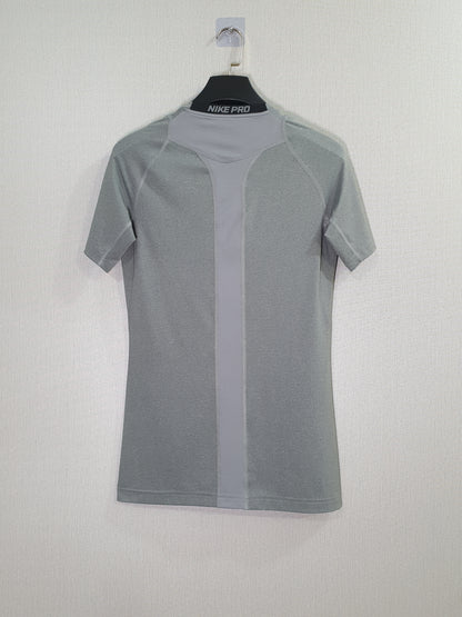 Nike Pro Cool Compression Muscle fit