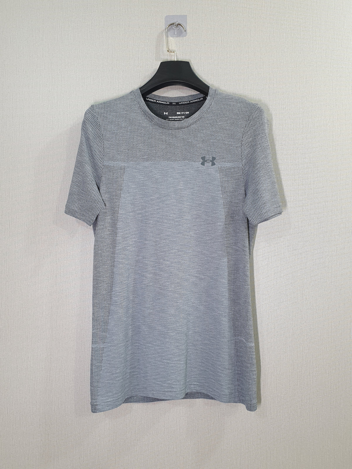 Under Armour The Seamelss Tee