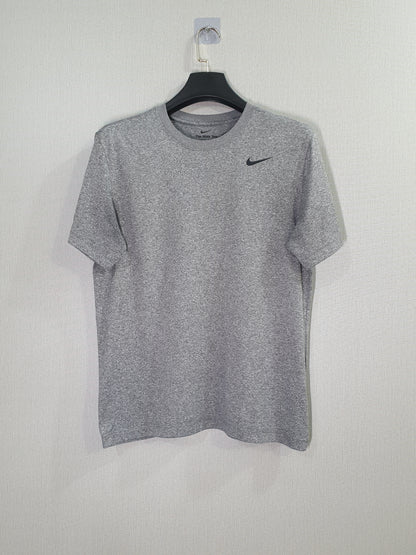 Nike Dri-FIT Legend