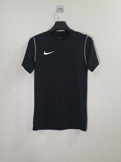 Nike Park 20 Slim Fit