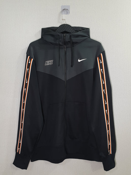 Nike Erkek Sweatshirt Hooded