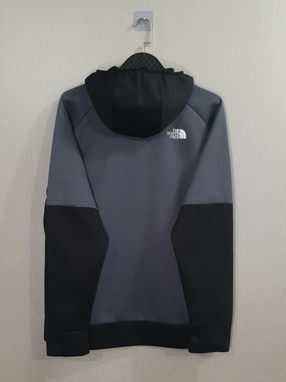 The North Face Kaveh Quarter Zip Hoodie