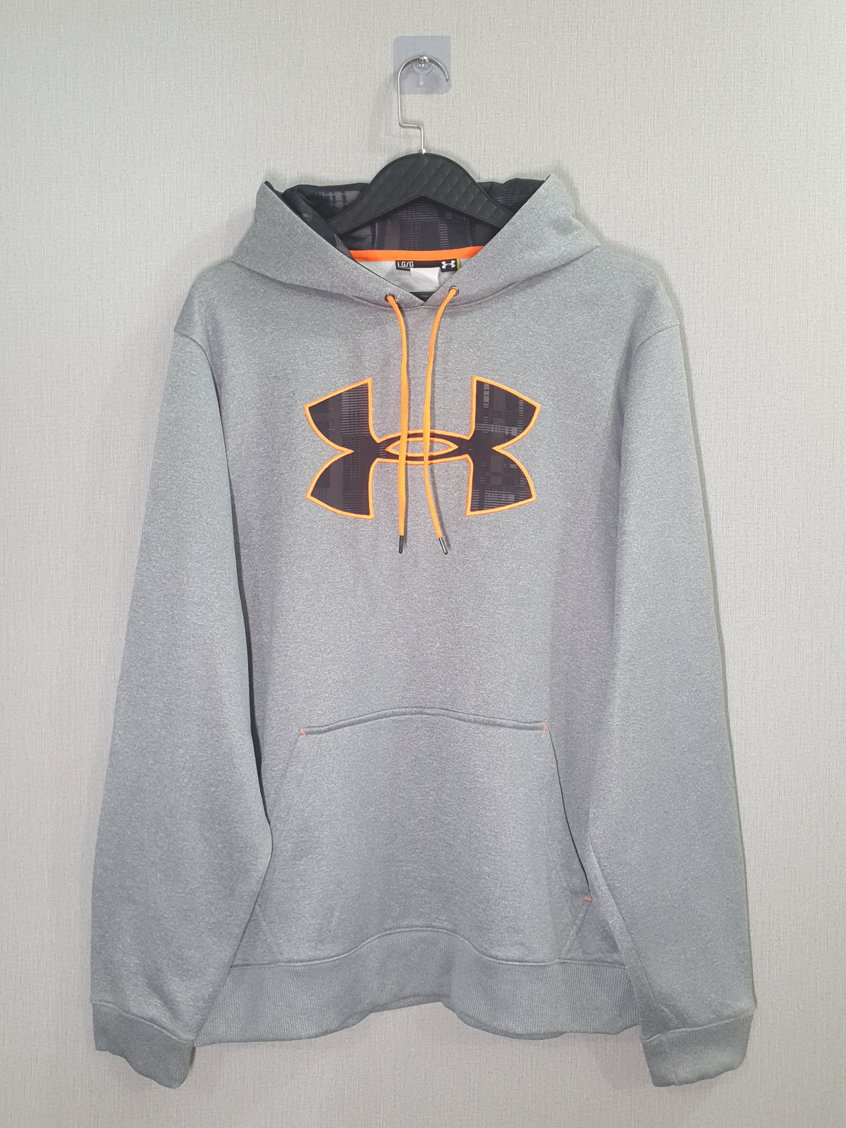 Under Armour pullover hoodie