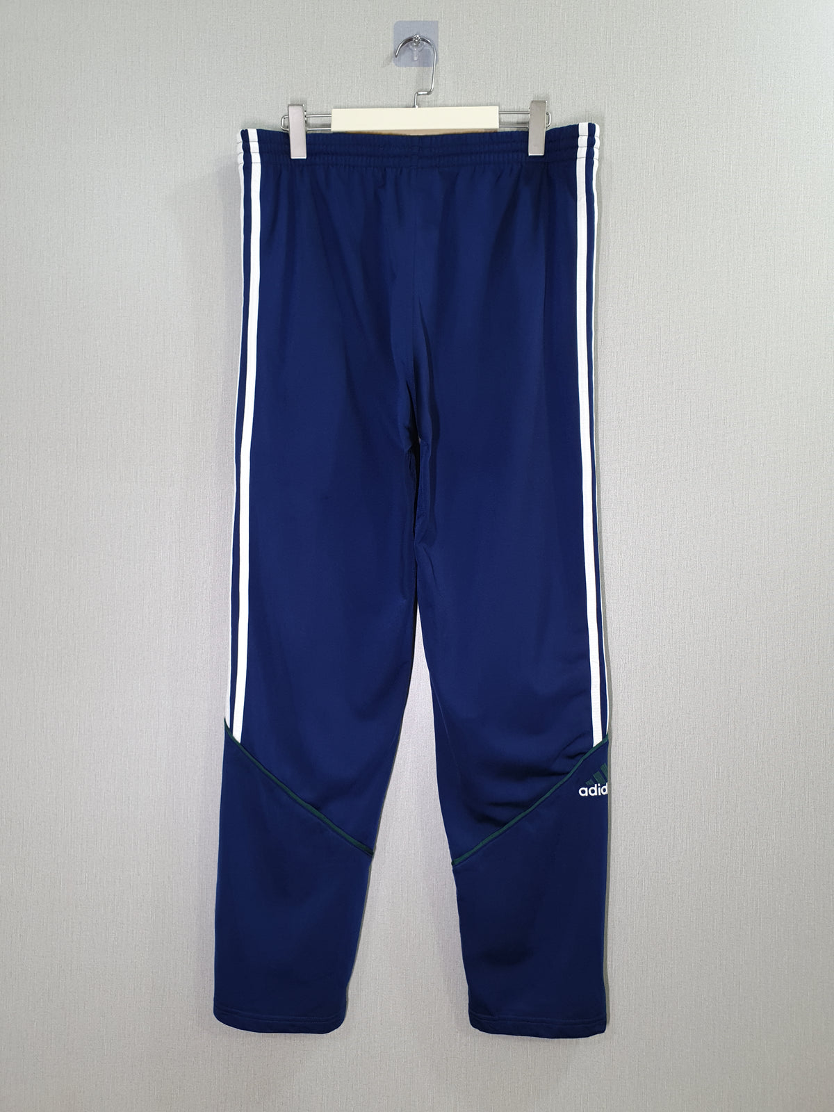 Adidas vintage 3-Stripe (Y2K era) track pants