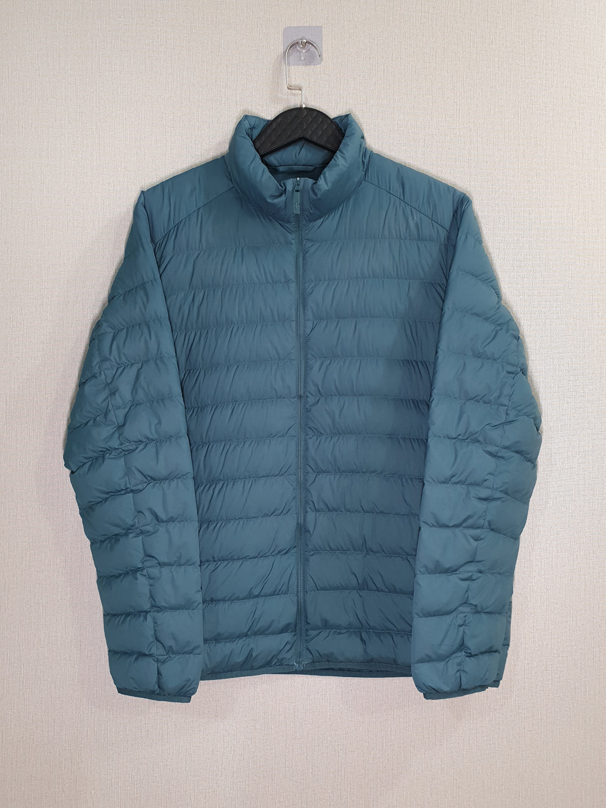 UNIQLO Ultra Light Down Jacket
