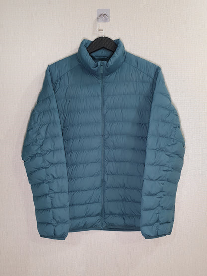 UNIQLO Ultra Light Down Jacket