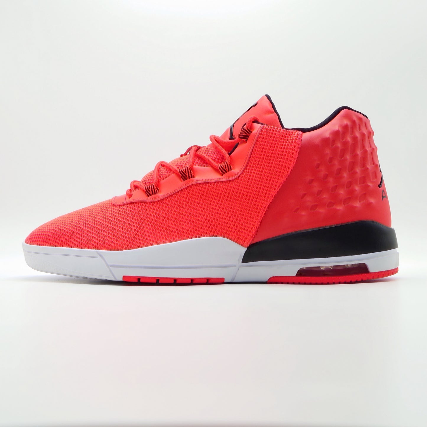 Nike Air Jordan Academy